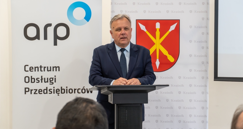 Zdjęcie - Konferencja z udziałem lokalnych przedsiębiorców